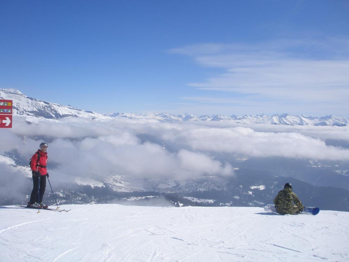 Primavera - 2.5 Zimmerwohnung, 52qm, Max 4 Pers, Schwimmbad/sauna Appartement Flims
